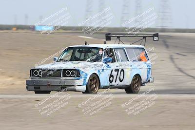 media/Sep-28-2024-24 Hours of Lemons (Sat) [[a8d5ec1683]]/1140am (Outside Grapevine)/